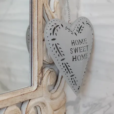 Διαμέρισμα Shabby Leni *