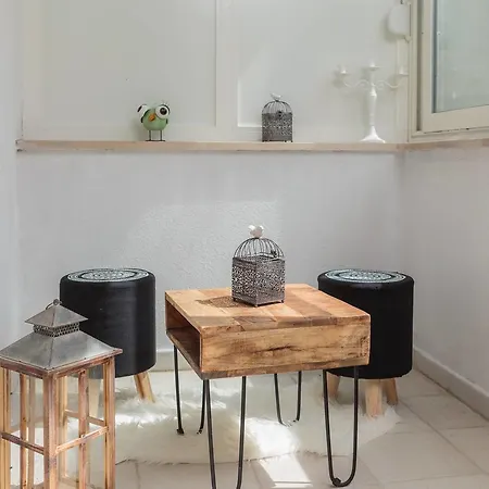 Διαμέρισμα Shabby Leni Σπλιτ