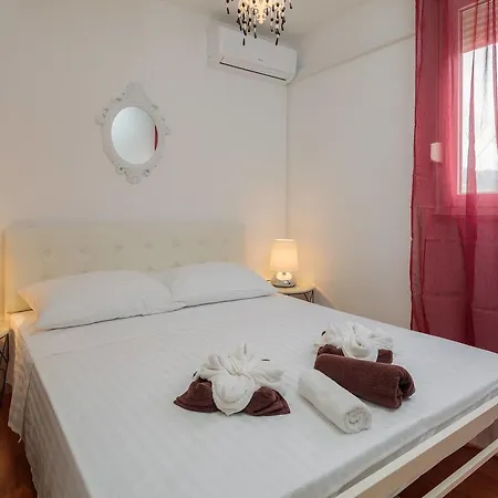 Shabby Leni 스플리트